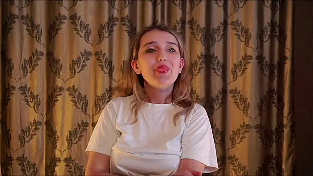 ThaliaNebel's Live XXX Chat