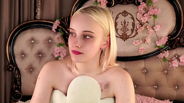 KirstinMcgeady Live XXX-chat