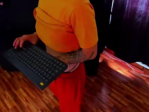 Chat XXX en directo de fulfill_fantasies1