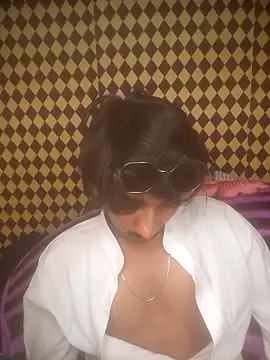 Freakingromance Webcam-Show