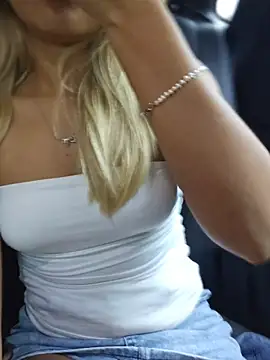 Chat XXX Live Pretty_roxxyy