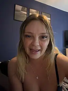 Sky25x Live XXX-chat