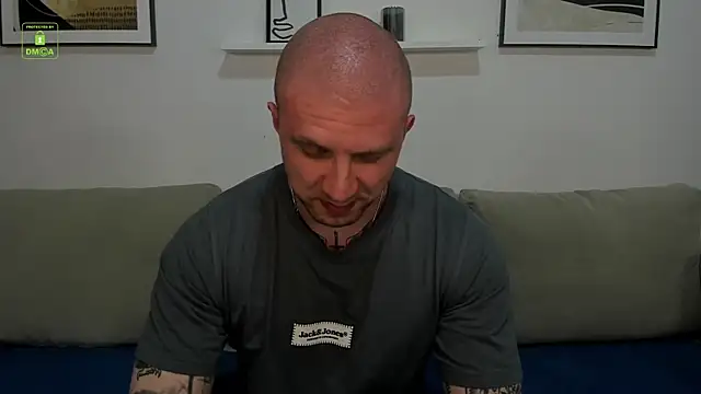 Chatroom XXX en direct de Gerard_Finbar