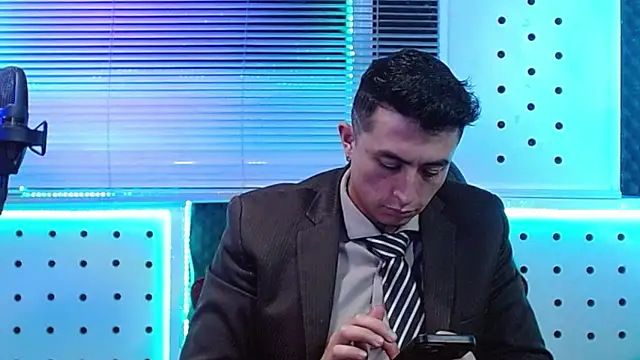 Godofcumxxx 现场XXX聊天