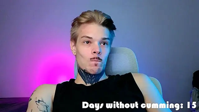 Онлайн чат XXX DENIS_HERE