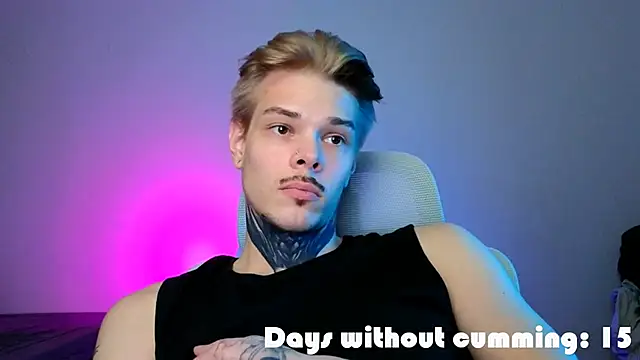 Онлайн чат XXX DENIS_HERE