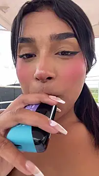 Mariangel_11 – Naživo XXX chat