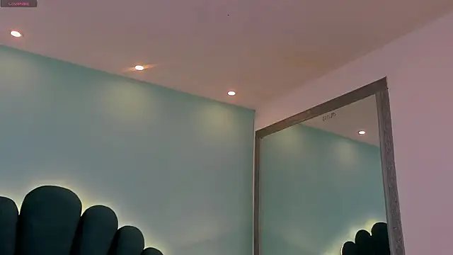 Chat XXX Live sharlott18