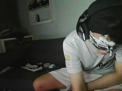 boyhigh1997 在線直播表演