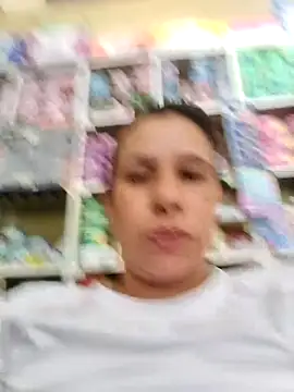 Chat XXX ao vivo de MIA-LARIOS