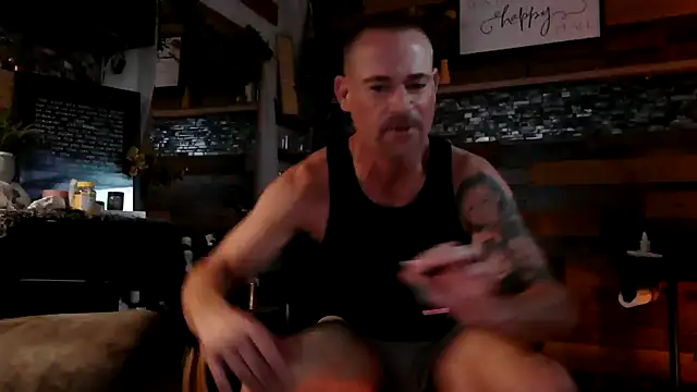 Онлайн чат XXX MISTERANDDEMI