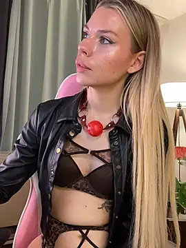 MistressMommyKate's Webcam Show