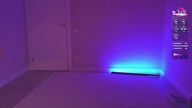 Show modela Miablueye na web-kameri