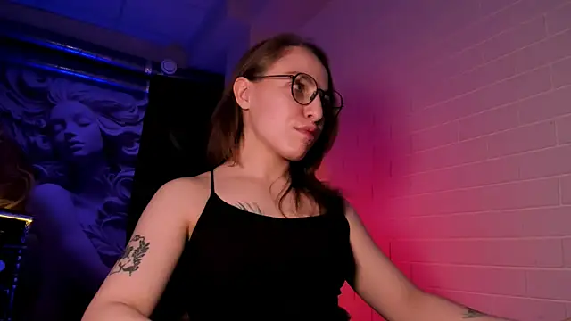 AphexQueen 现场XXX聊天