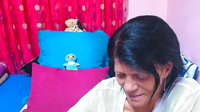 Živý XXX chat SLUTTYROXY