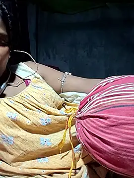 Sweet-runin Live XXX chat