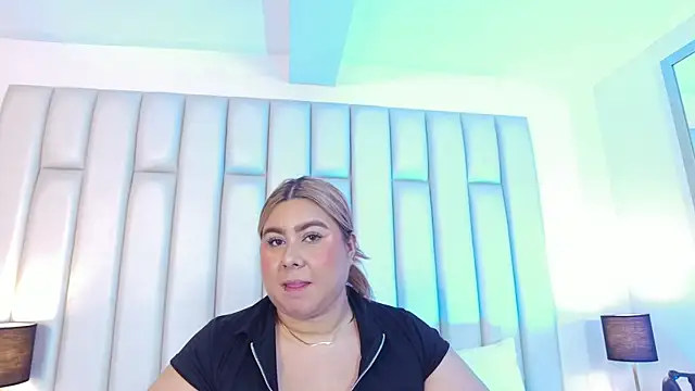 aandreaperez 现场XXX聊天