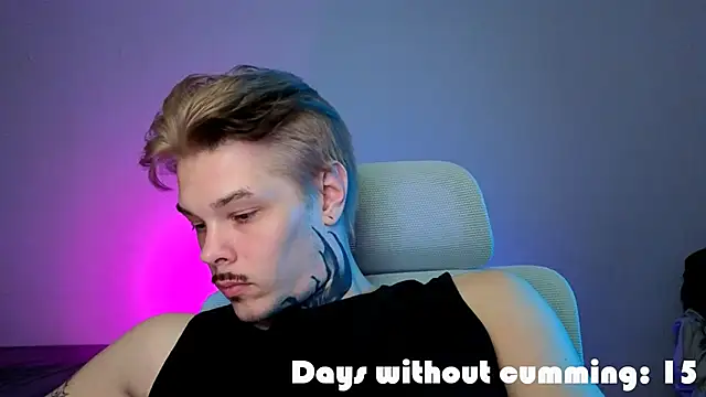 DENIS_HERE élő XXX-chatje