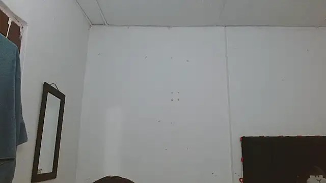 แชท XXX สดของ Thalian