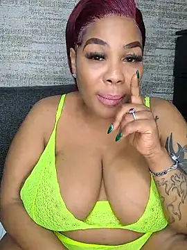 Chatroom XXX en direct de ExclusiveLeexx