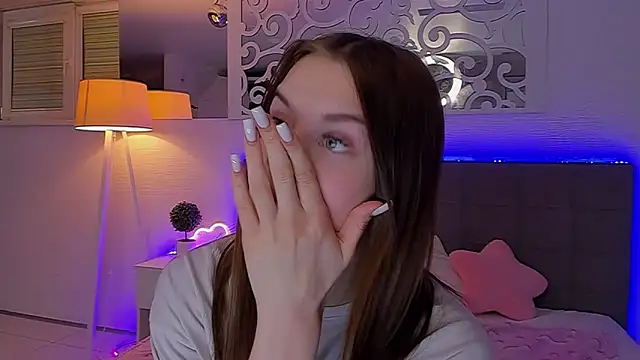 LuisaClover Obrolan Langsung XXX