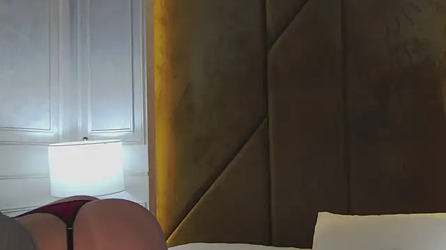 Chat +18 de KiraProsper ao vivo