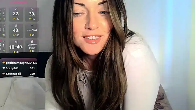 GoddessHalle Chat XXX live