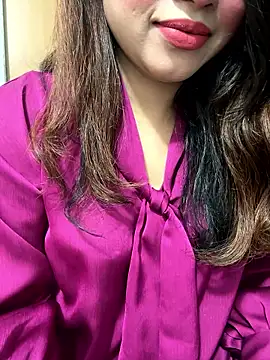 Chat +18 de riya_sharma11 ao vivo