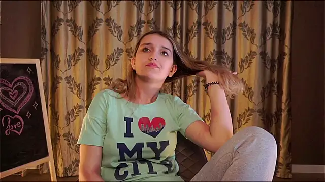 ThaliaNebel webcam show