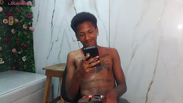 ManSant Pertunjukan Webcam