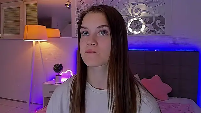 Chat XXX en directo de LuisaClover