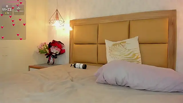 SUNNYCYRUSのライブXXXチャット