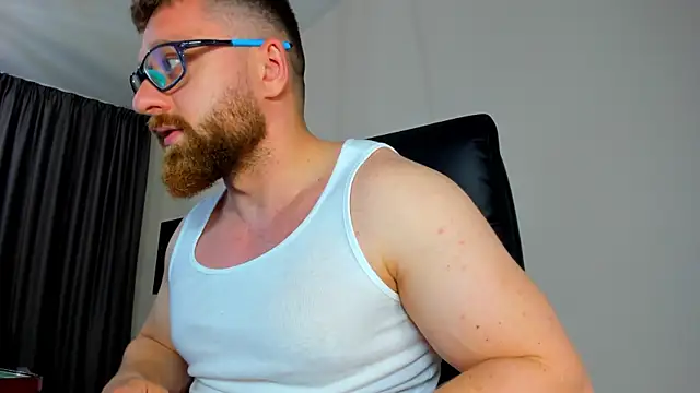 Findom_guyのウェブカメラショー