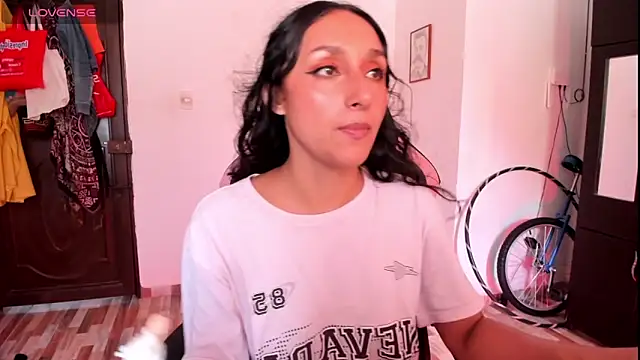 Czat XXX na żywo – adrena_10