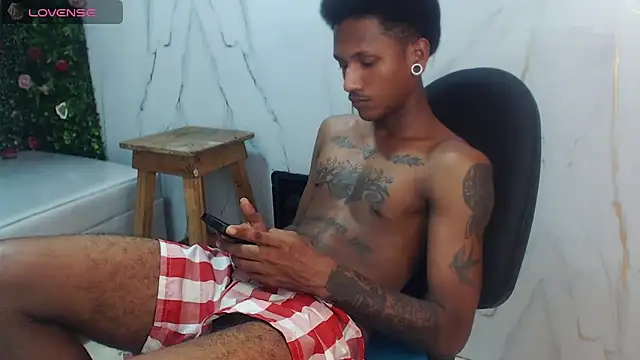 ManSant Chat XXX in diretta