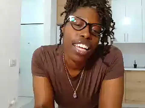 MasterIndigo Adlı Modelin Canlı XXX Sohbeti