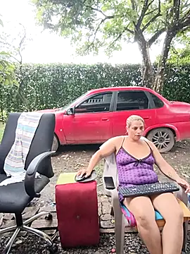 Chat XXX en directo de hotandfierylatinos2023