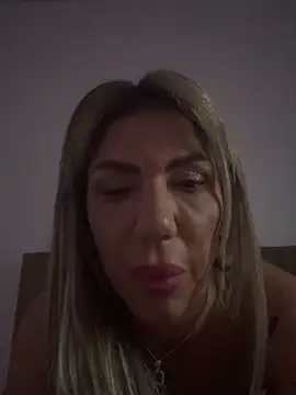 Chat XXX en directo de LoreennAny