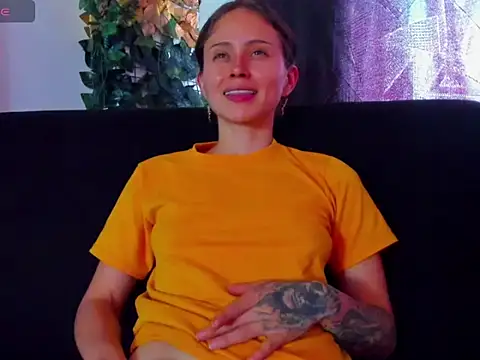 fulfill_fantasies1 live XXX chat