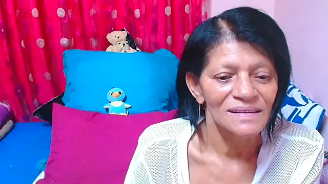 SLUTTYROXY live XXX chat