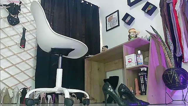 myla_sarah's Live XXX Chat