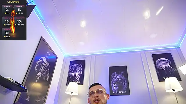 Онлайн чат XXX Marco_Vega