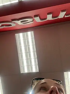 lolabunny9's Webcam Show