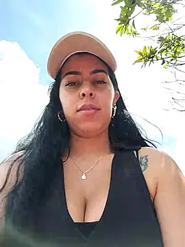 Luianna 现场XXX聊天