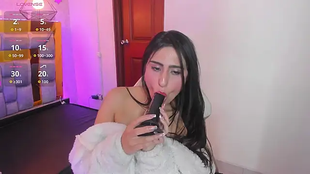 Chat +18 de _Alahiia_ ao vivo