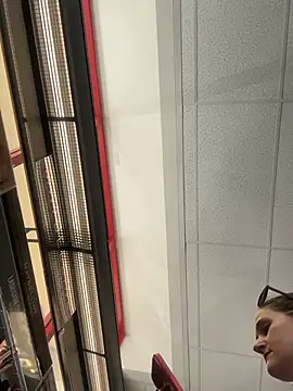 lolabunny9's Webcam Show