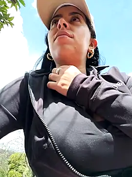 Luianna Chat XXX live