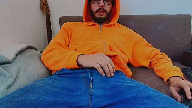 thomas_gun's Live XXX Chat