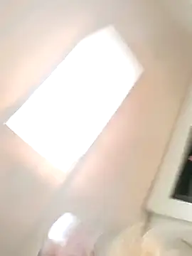 Živý XXX chat miss_hanna07