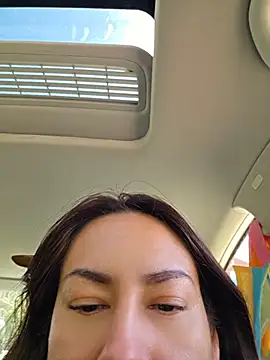 Show modela IAmScarlettLove na web-kameri